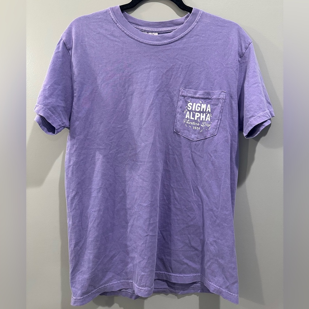 Comfort Colors Sigma Alpha 2024 Founders Day Tee Size M Purple